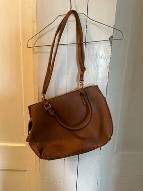 Classic Women's Tote Handbag in Brown